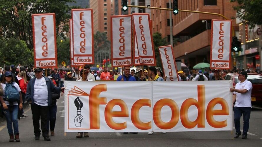 Las declaraciones de Alarcón surgen a raíz de la publicación de varios trinos de integrantes del Centro Democrático . Foto: Colprensa