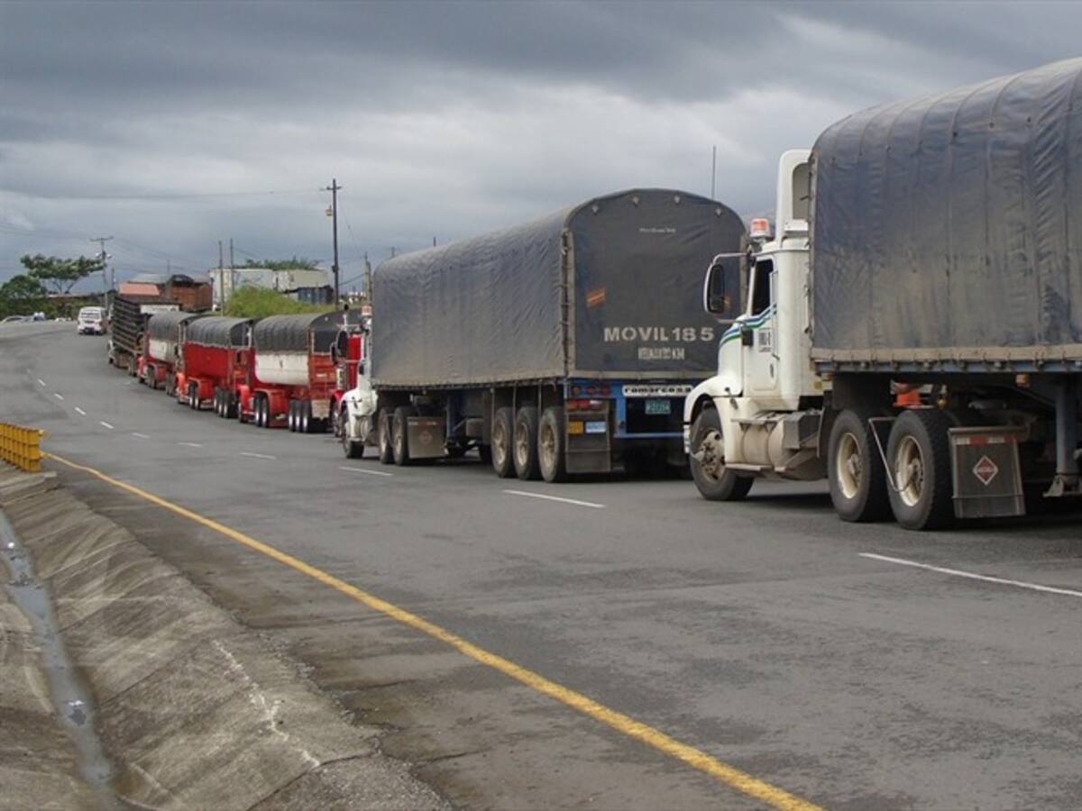 Transportadores de carga relatan los ataques violentos que han presenciado en carreteras