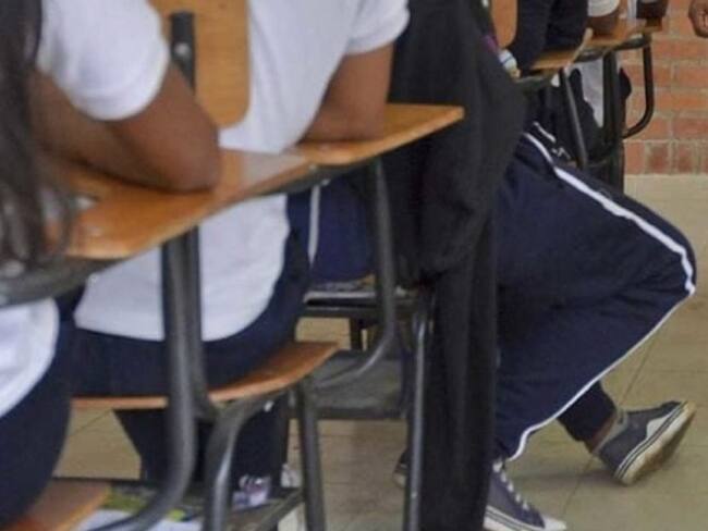 Padres de familia en desacuerdo con regreso a las aulas de clases