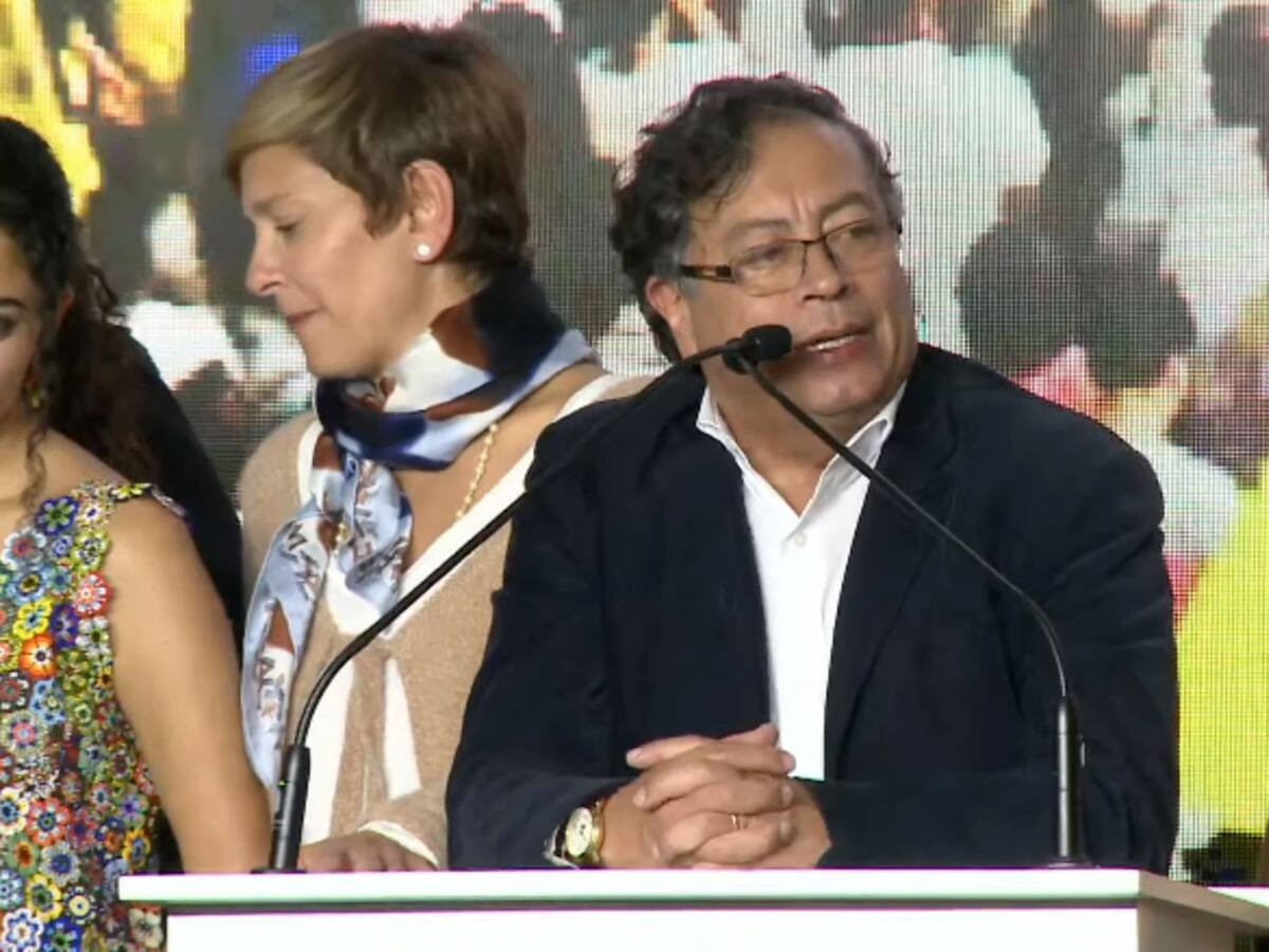 “La corrupción se combate arriesgando la vida”: Gustavo Petro