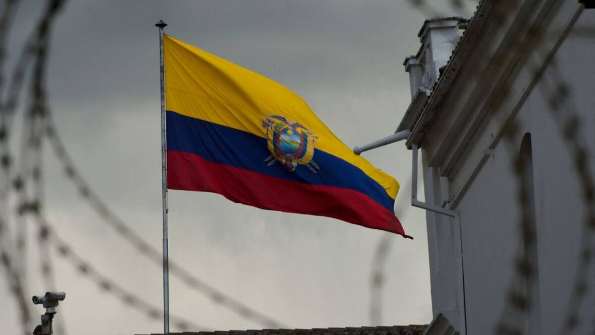 Ecuador logra la incautación de droga más grande de su historia en un operativo