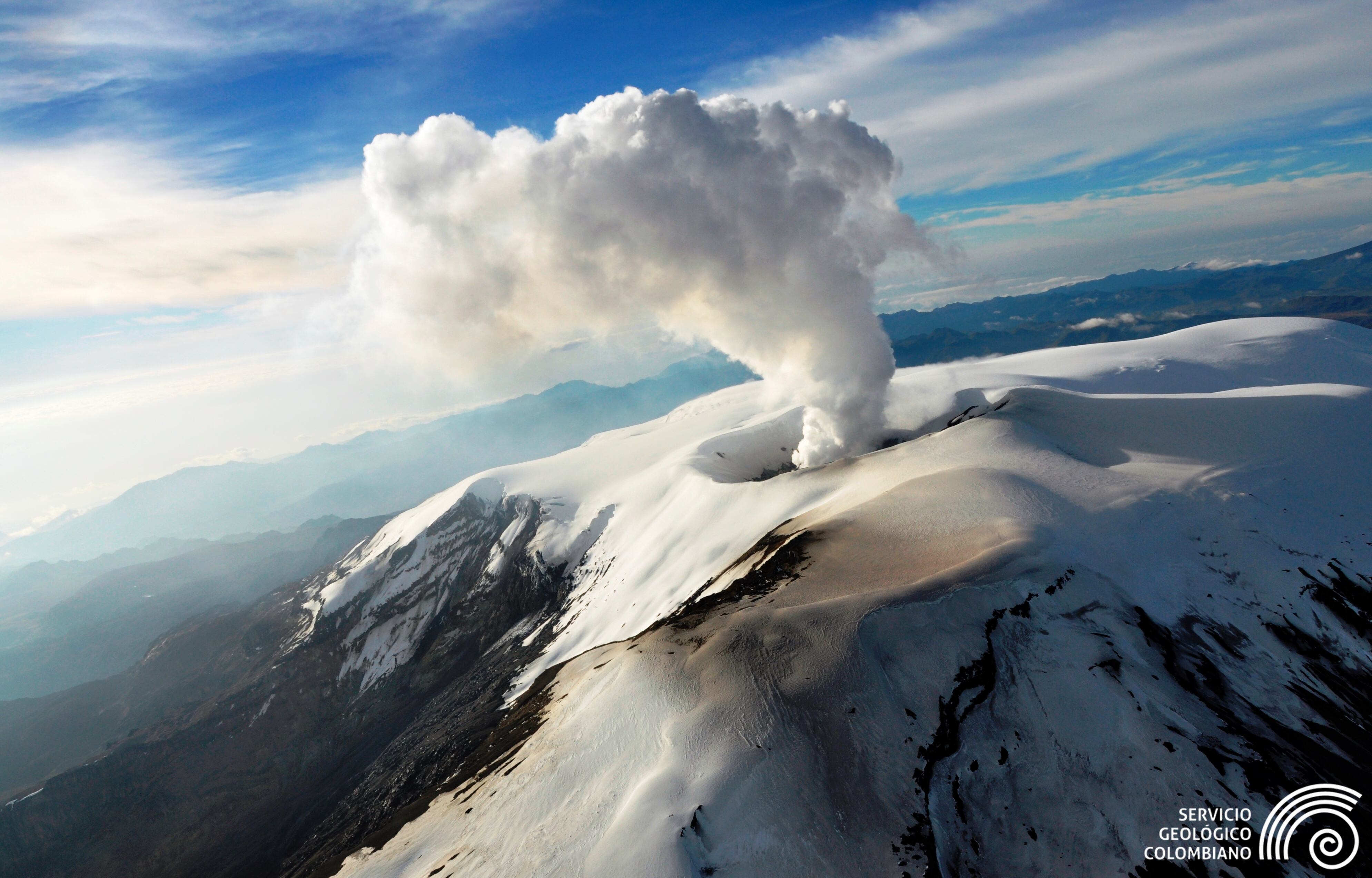 Volcán Nevado del Ruíz. Foto Servicio Geológico Colombiano