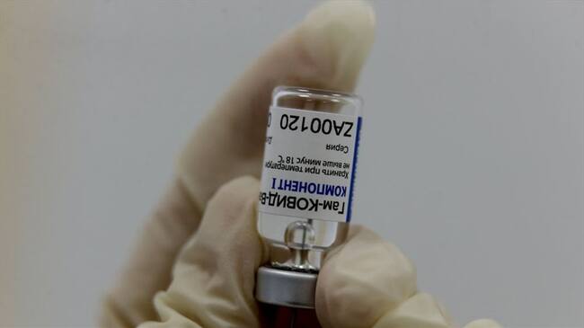 Estas declaraciones se dieron en medio de la firma del acuerdo de cooperación entre el Fondo Ruso de Inversión Directa y AstraZeneca. Foto: Getty Images