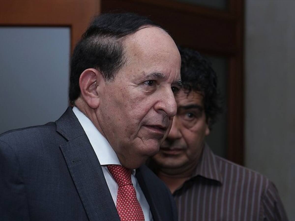 Corte Suprema abrió investigación formal contra senador Álvaro Ashton