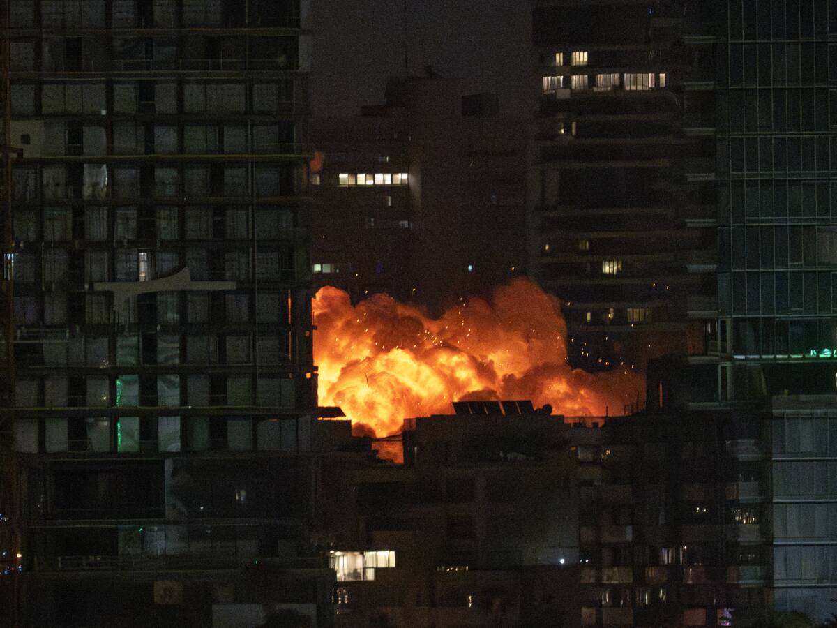 Cuba evacúa parcialmente su embajada en Teherán en medio de los ataques de Israel