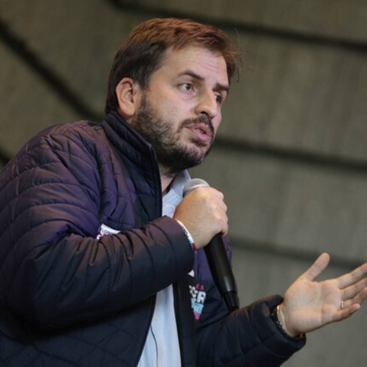 Denuncian que Gobierno dejó vencer más de un millón de vacunas pediátricas contra COVID-19