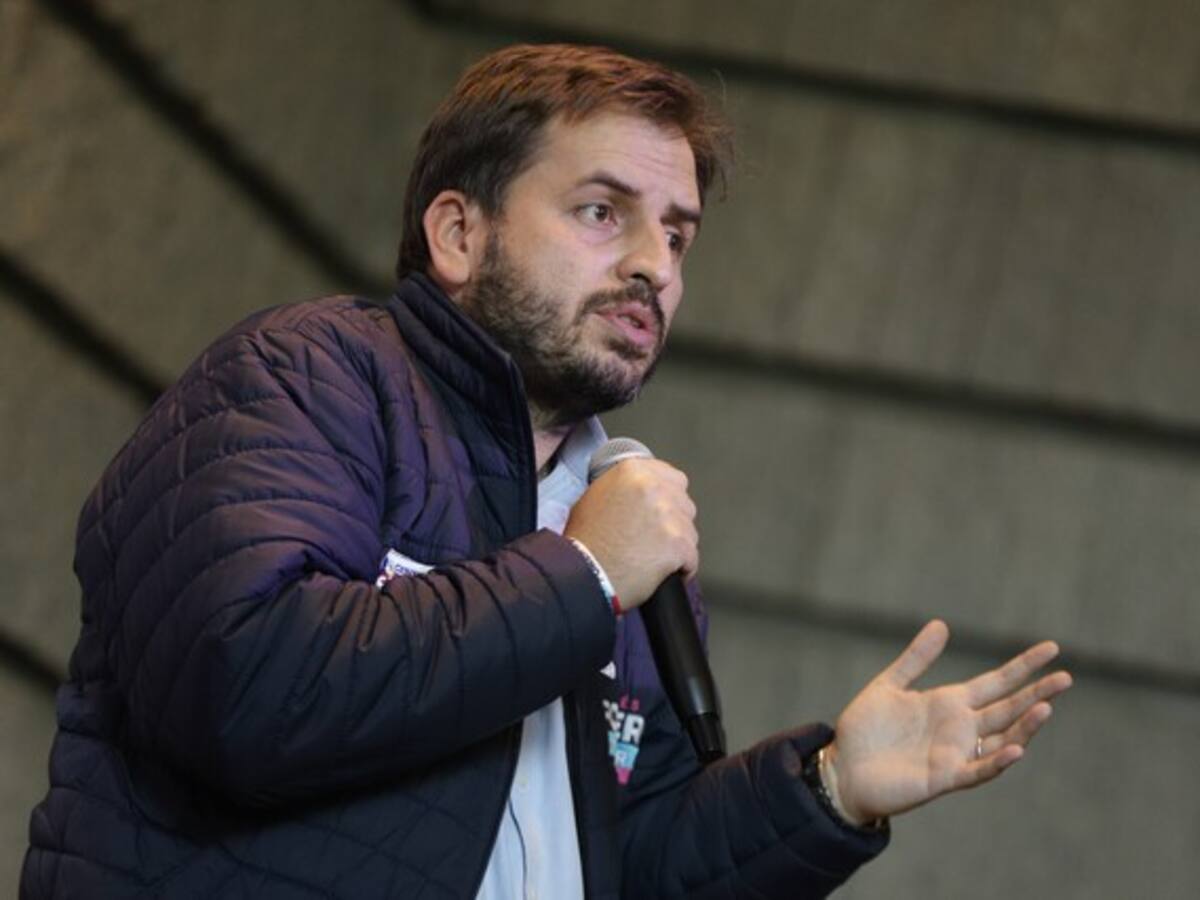 “Petro firmó en piedra no convocar constituyente y no reelegirse”: Andrés Forero