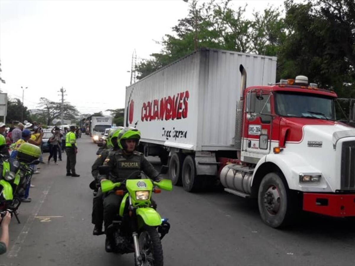 Llegan primeras ayudas humanitarias al centro de acopio en Cúcuta