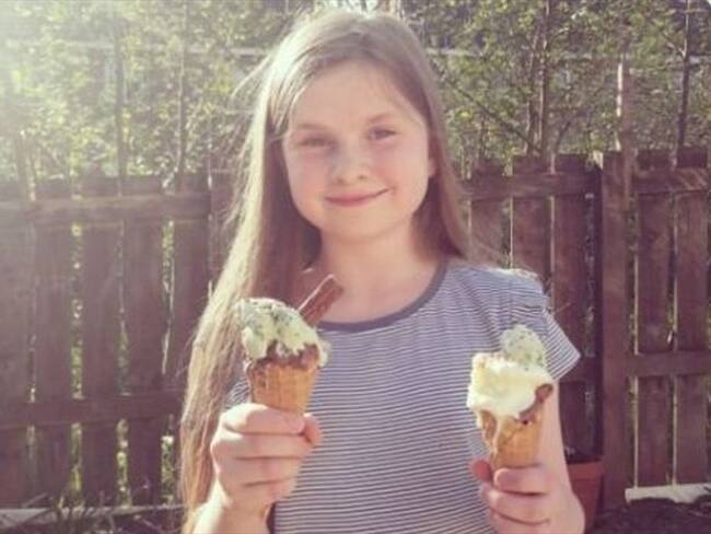 Su padre no sabía si castigarla o comprarle un helado. Foto: BBC Mundo