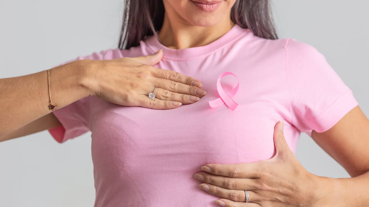 ¿Cómo prevenir el cáncer de seno? Estos son lo síntomas que debe tener en cuenta