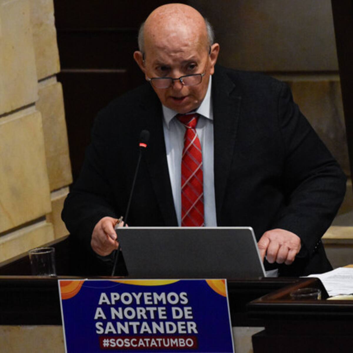 No podemos exigir a Ejército que no ataque: Otty Patiño sobre suspensión de diálogo con Los Pachenca