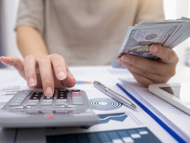 Business Woman accounting,account,Calculator and pen