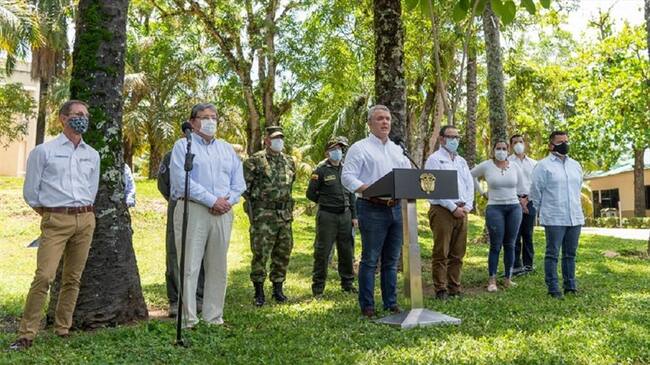 La información la hizo pública el jefe de Estado al término de una reunión de revisión estratégica de seguridad para la subregión del Catatumbo, efectuada en Tibú.. Foto: Cortesía: Presidencia