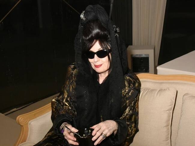La diseñadora de modas, Diane Pernet, implementa la inclusión en sus creaciones