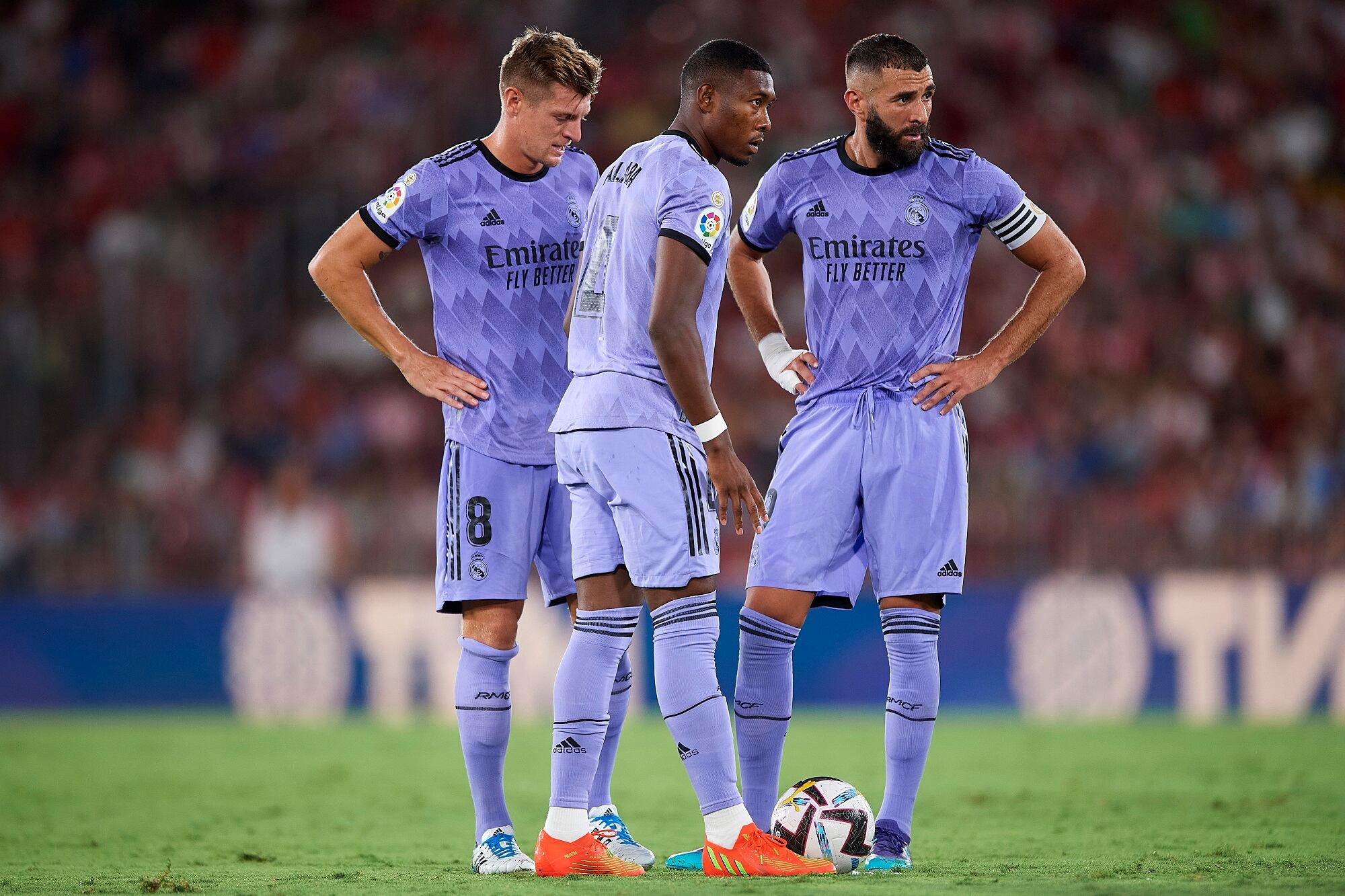 David Alaba, Karim Benzema y Toni Kroos. (Photo by Silvestre Szpylma/Quality Sport Images/Getty Images)
