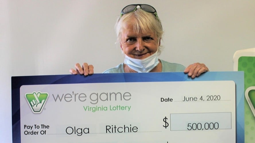 Olga Ritchie fue a la tienda por un dolor de cabeza y ganó la lotería. Foto: valottery.com