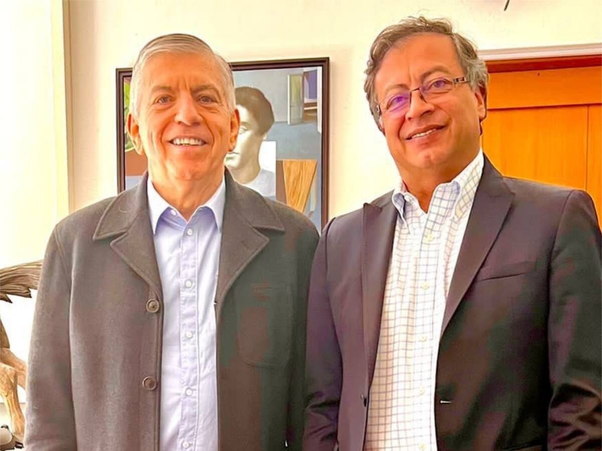 Partido Liberal no hará oposición: Gustavo Petro y César Gaviria se reunirán