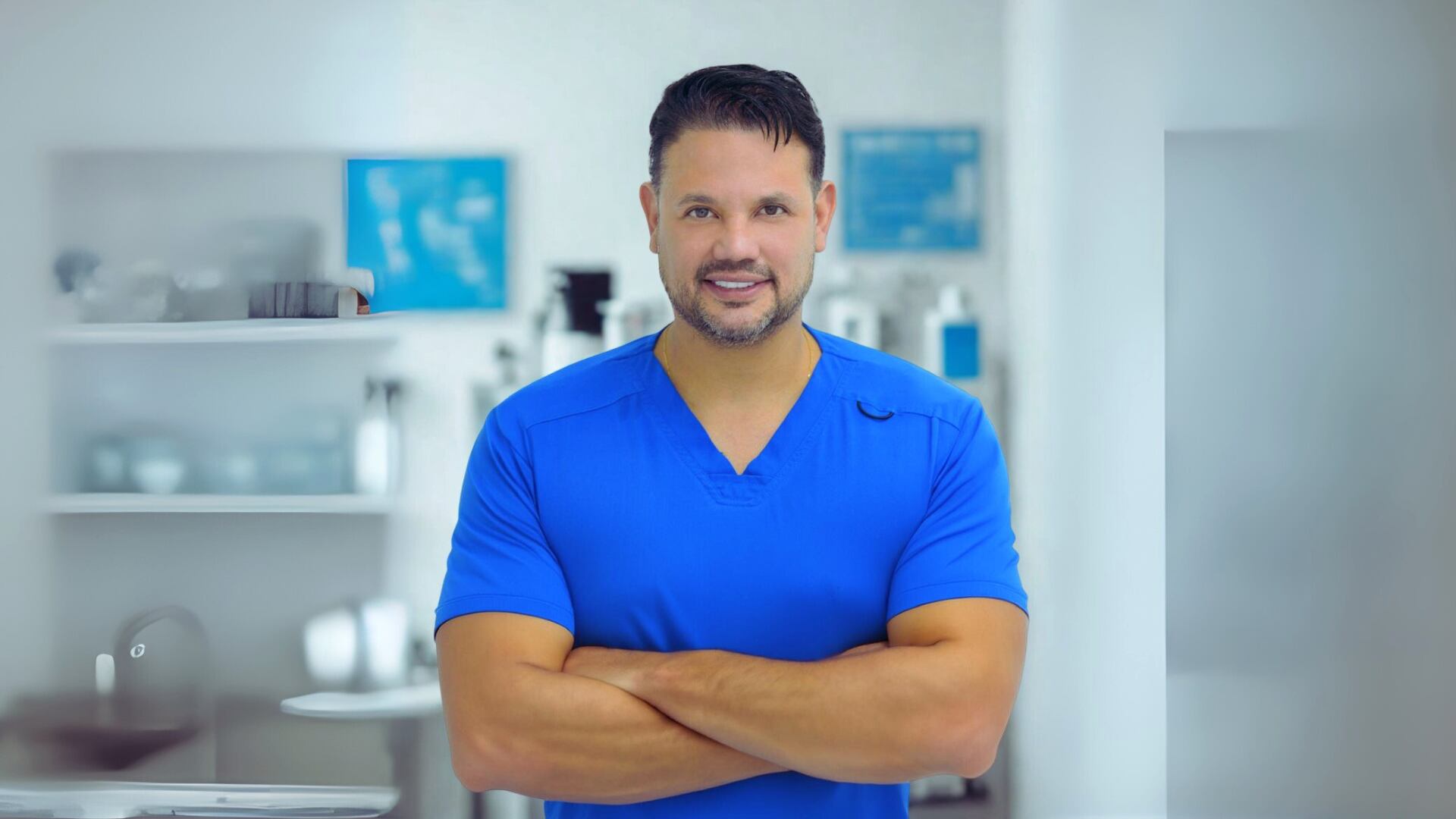 Soluciones W: Una sonrisa perdida que regresa con la ayuda del Dr. Omar Torres