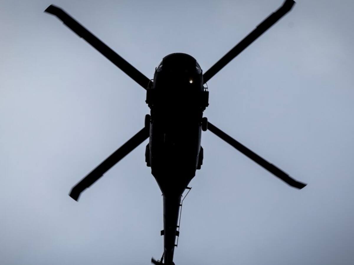 Impactan helicóptero del Ejército tras combates contra disidencias Farc