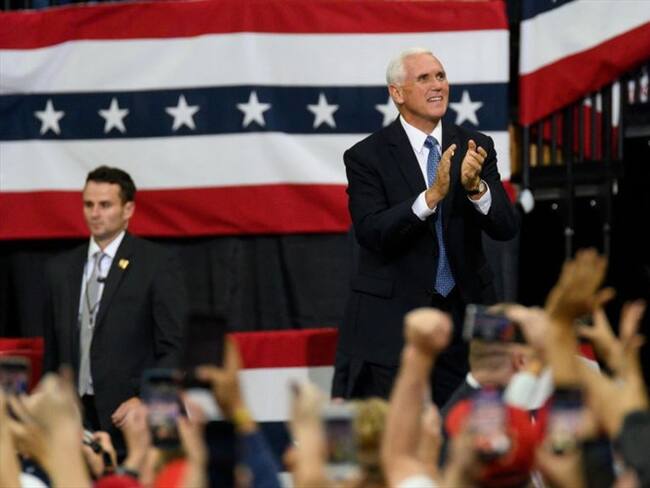 Mike Pence se reunió con el presidente turco, Recep Tayyip Erdogan, para presionar por un alto el fuego, era el objetivo principal de su visita a turquia junto a mike pompeo. Foto: Getty Images