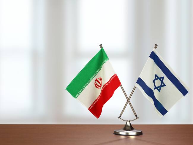Irán e Israel banderas de referencia.