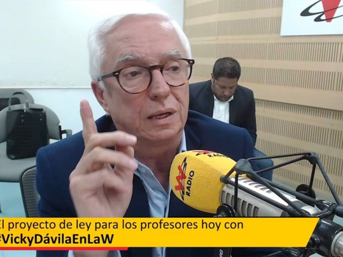 Los peligros del proyecto de Edward Rodríguez según Robledo