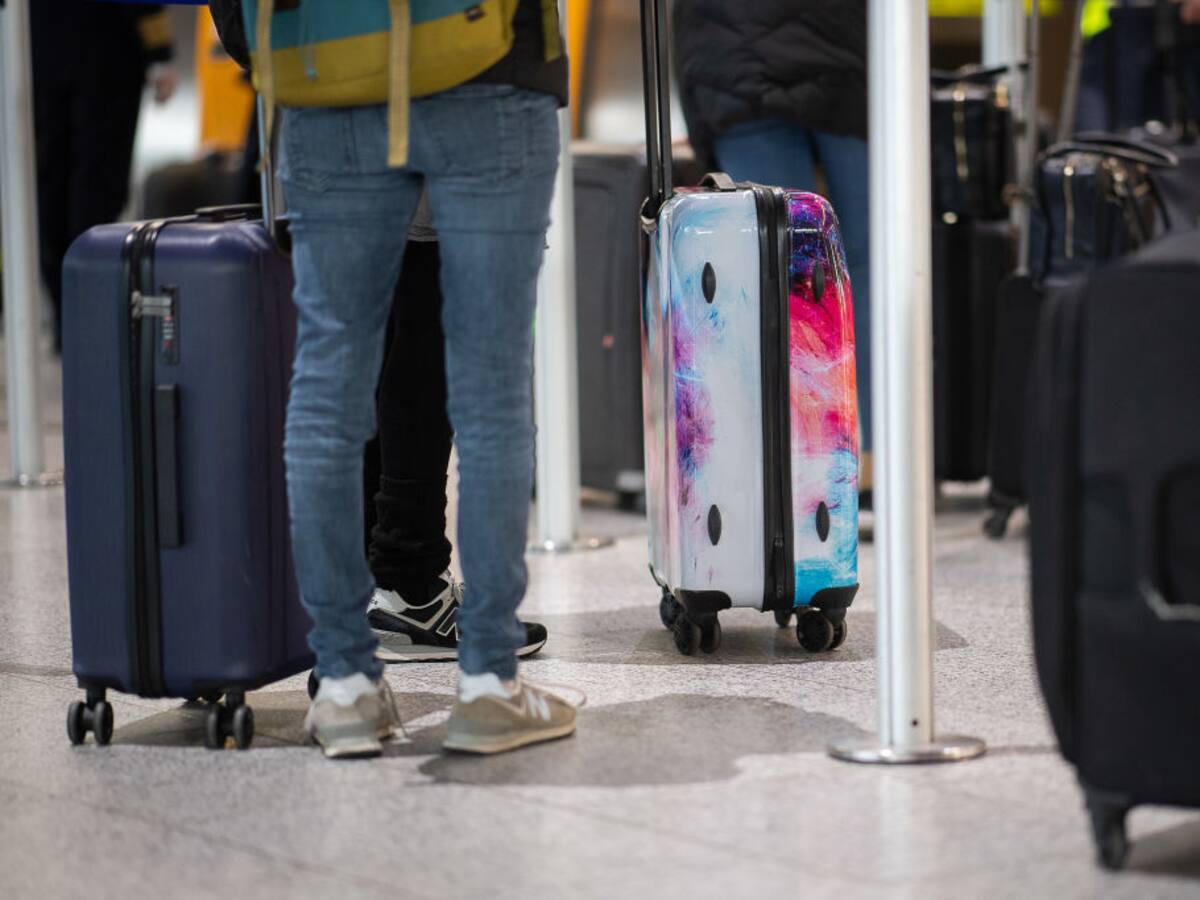 Denuncian demoras reiteradas en los vuelos de American Airlines