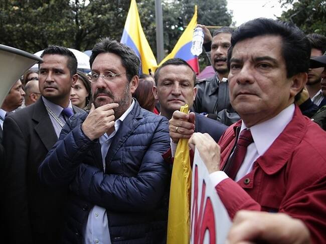 Colombia entra a una fase distinta en su historia: Francisco Santos sobre Iván Duque