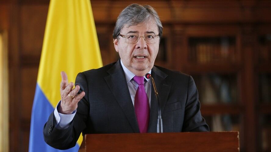 El Gobierno Nacional considera que las drogas legales le hacen más daño al país, en lo que tiene que ver con adicciones. Foto: Colprensa