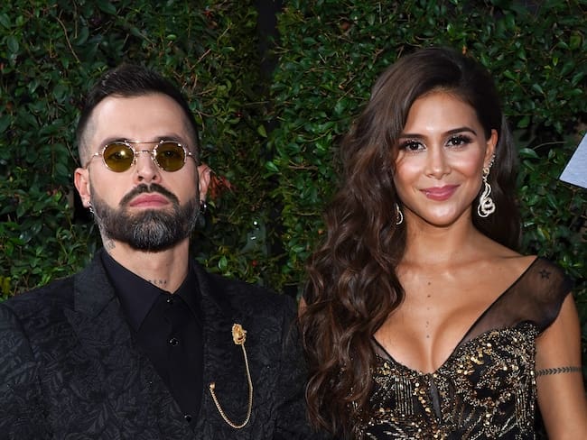 LAS VEGAS, NEVADA - NOVEMBER 14: (L-R) Mike Bahía and Greeicy Rendón attends the 20th annual Latin GRAMMY Awards at MGM Grand Garden Arena on November 14, 2019 in Las Vegas, Nevada. (Photo by Rodrigo Varela/Getty Images for LARAS)