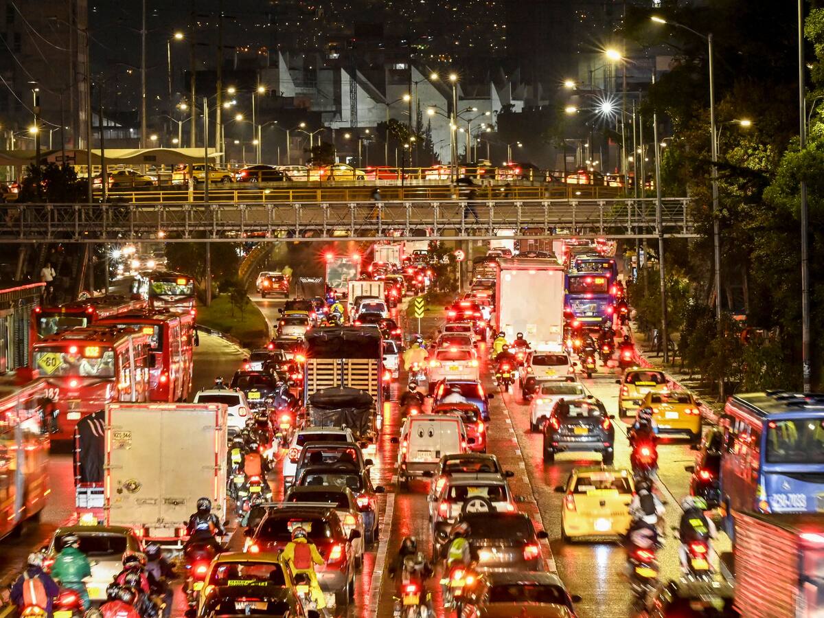 ¿En qué va el proyecto que reduciría impuesto vehicular ante medida de pico y placa?