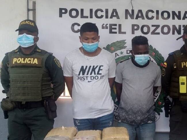 Edwar Luis de Avila Ríos, de 27 años, y Esneider Padilla Valdés, de 34, ya fueron puestos a disposición de la Fiscalía General de la Nación. . Foto: Cortesía Policía