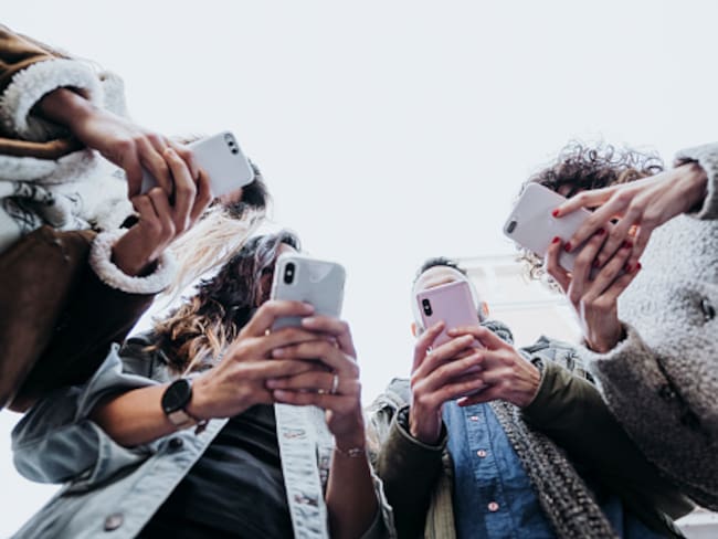 Continúa la pelea de WOM y Claro. Foto: Getty