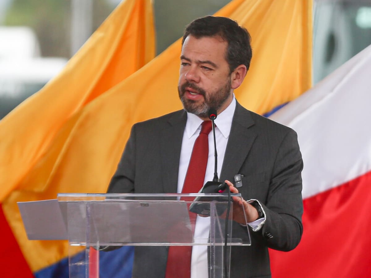 Carlos Fernando Galán acepta la renuncia de las alcaldesas de Chapinero y Fontibón