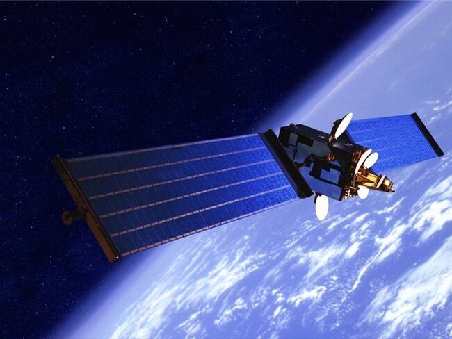 Conectar colegios rurales a internet por vía satélite sí es posible, dice experto