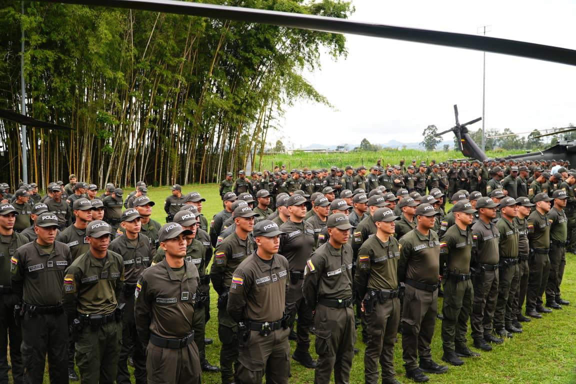 Con los nuevos uniformados se espera que disminuyan delictos de alto impacto en la región. Crédito: Gobernación del Cauca.