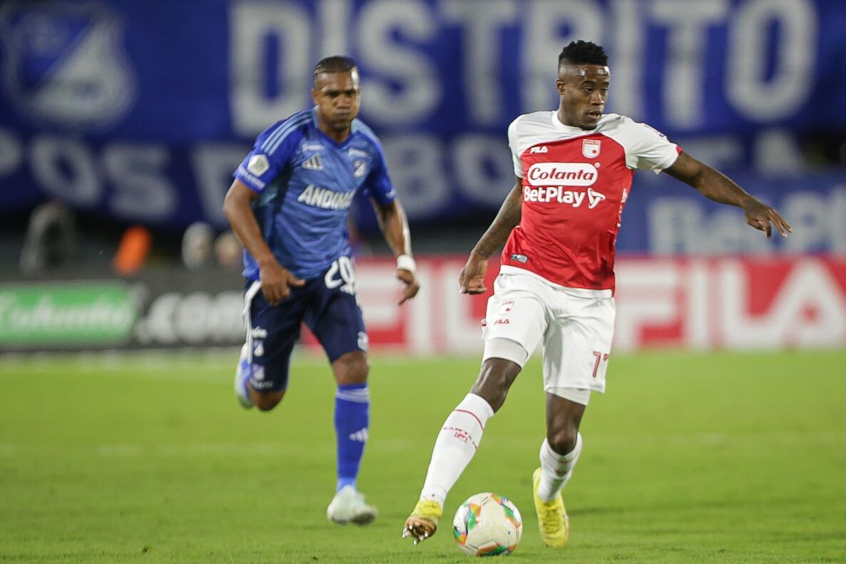 Millonarios vs. Independiente Santa Fe por la fecha 17 de la Liga Betplay Dimayor. FOTO: Colprensa - Cristian Bayona.