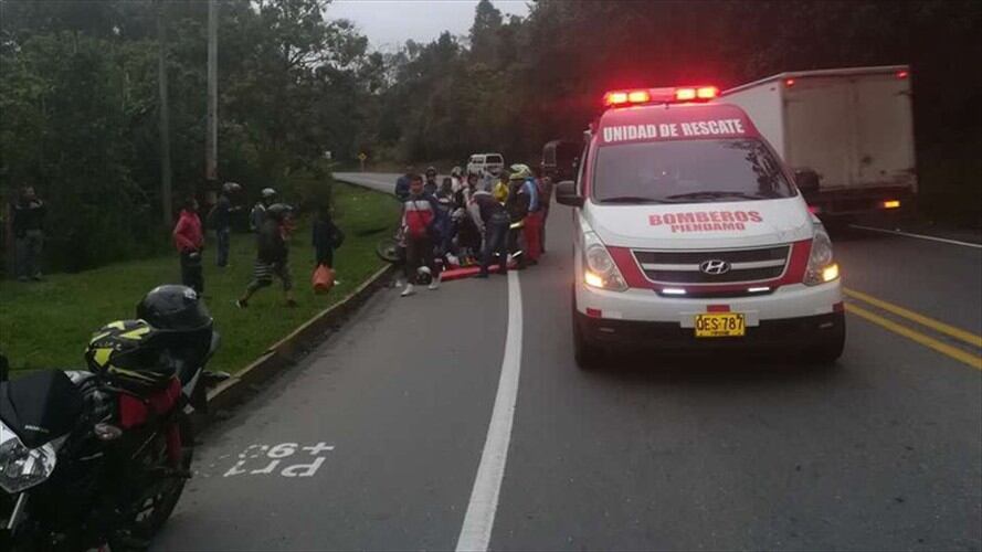 Los fallecidos fueron identificados como Kelly Johana Girón de 28 años de edad, y su pequeño hijo de 5, Kener Betancourt Girón.. Foto: Bomberos Piendamó.