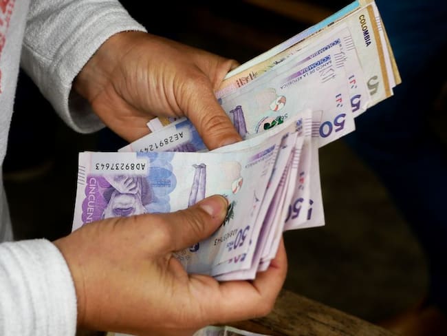 Pesos Colombianos - imagen de referencia 