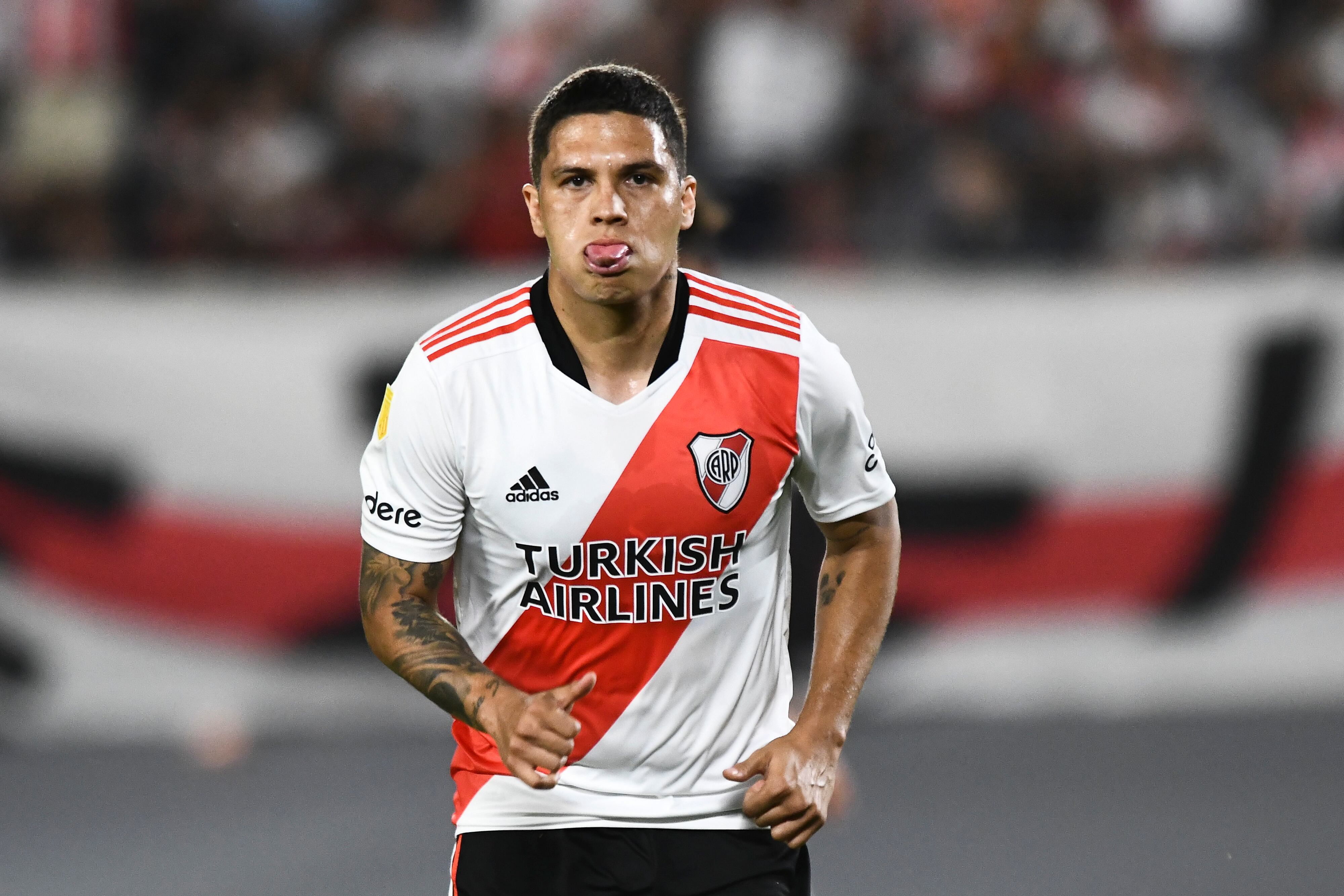 Juan Fernando Quintero en su paso por River Plate. (Photo by Rodrigo Valle/Getty Images)