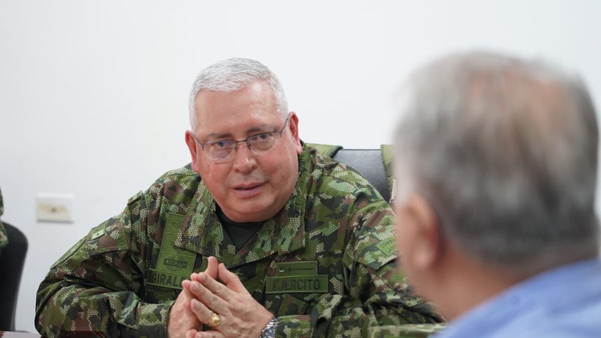 Comandante de FF.MM. reconoció que soldado que asesinó a militares era un infiltrado
