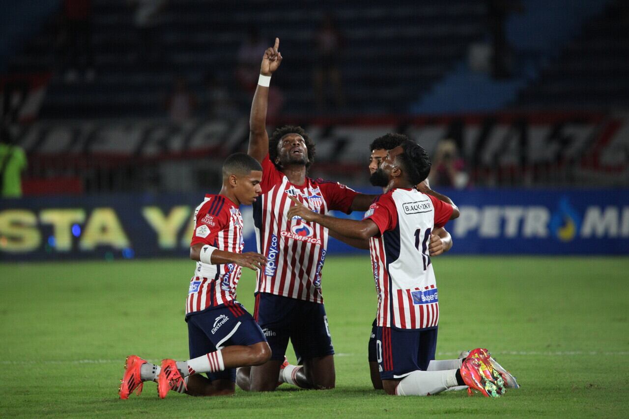 Barranquilla. Diciembre 4 de 2024. Junior enfrenta a Tolima en la quinta fecha del grupo B, en los cuadrangulares de la Liga BetPlay, en el estadio Metropolitano Roberto Meléndez. (Colprensa - Jairo Cassiani)