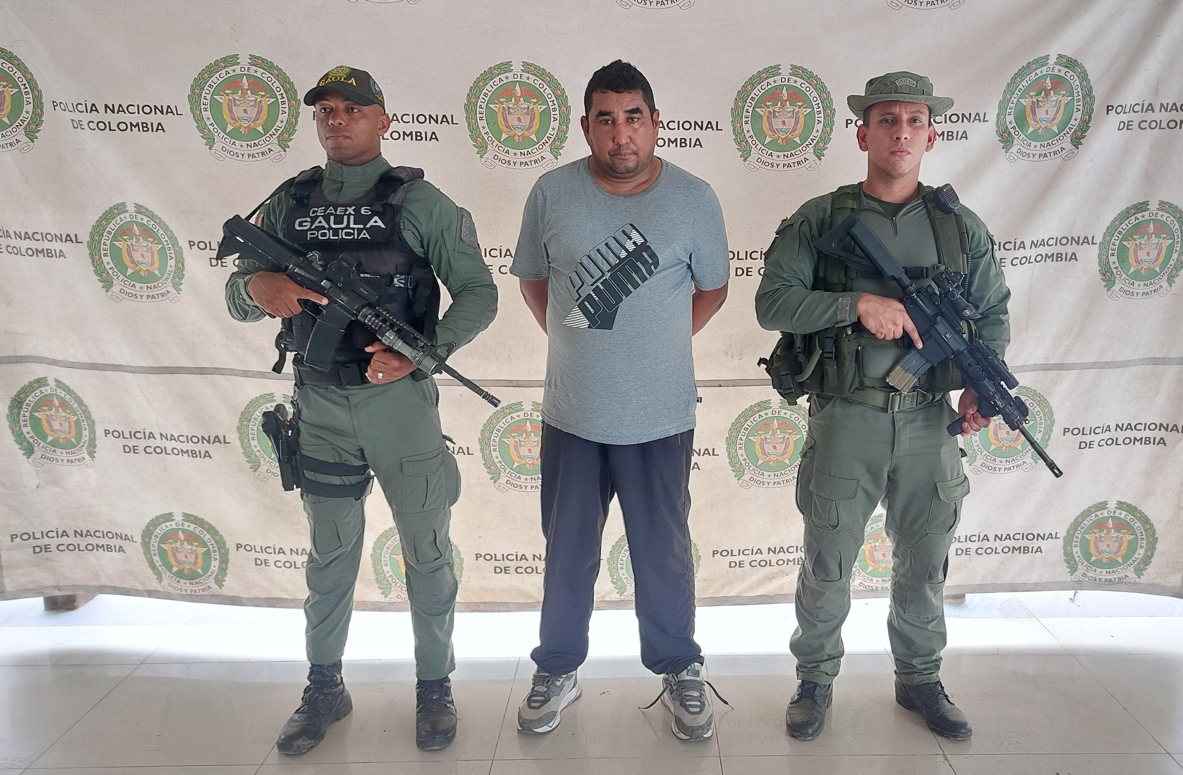 Capturan a hombre señalado de ser el segundo cabecilla del frente Uldar Cardona Rueda. Foto: Policía.