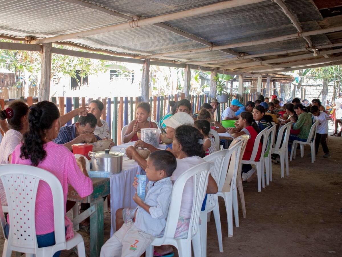 120 personas de El Horno, en San Zenón, Magdalena beneficiadas con olla comunitaria