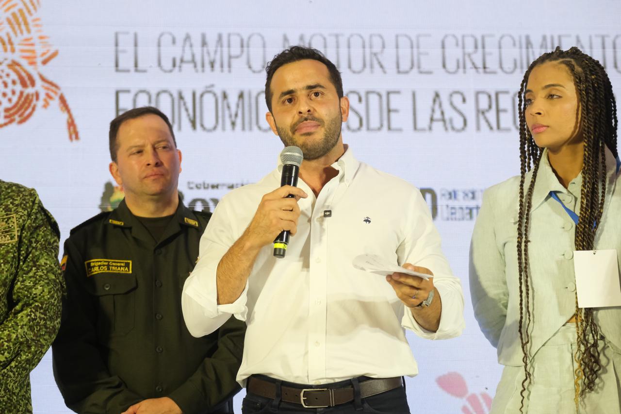 Gobernador de Córdoba, Erasmo Zuleta Bechara. Foto: prensa Gobernación de Córdoba.