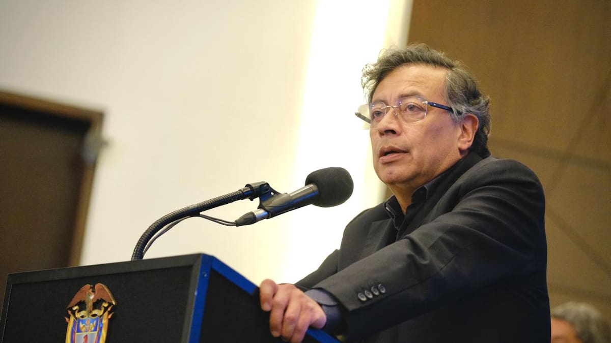 Corte tumbó facultades de Petro en régimen de aduanas: ¿Qué consecuencias tendrá? Explicación