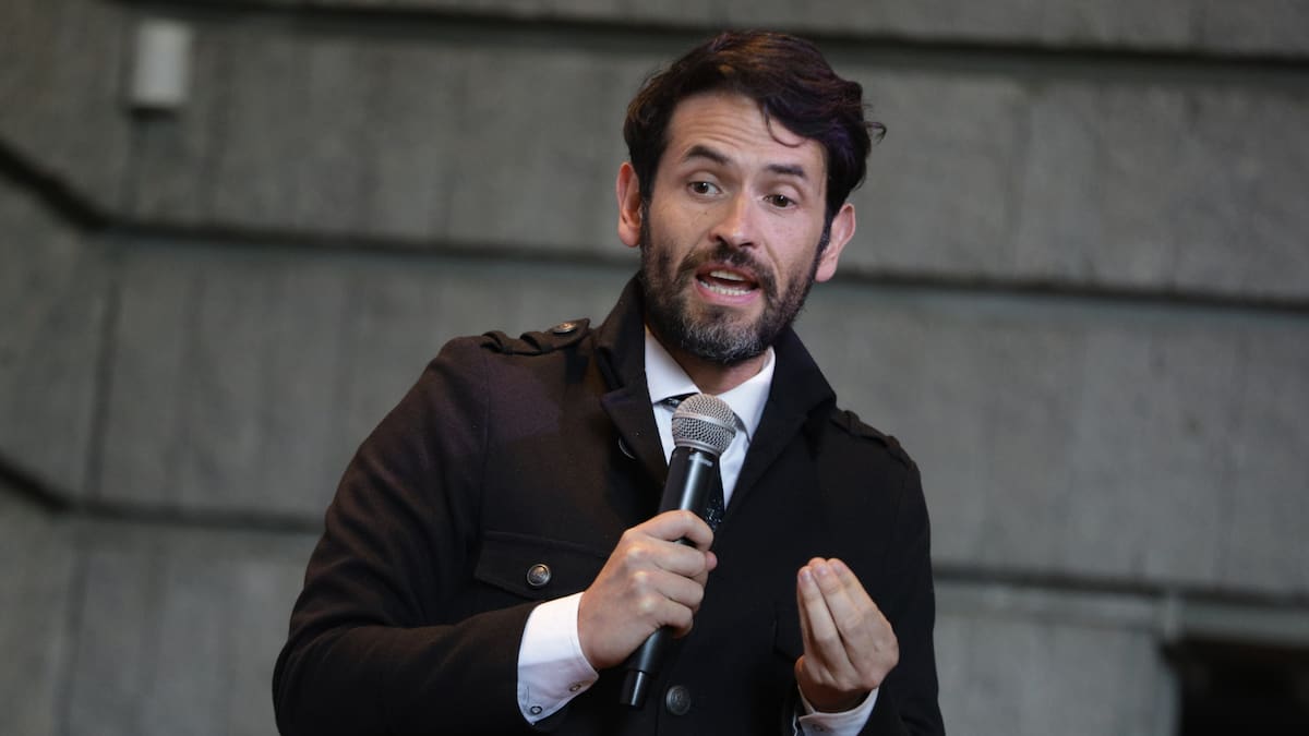 Se hunde por culpa del Gobierno: Juan Carlos Losada por fracaso de regulación de cannabis