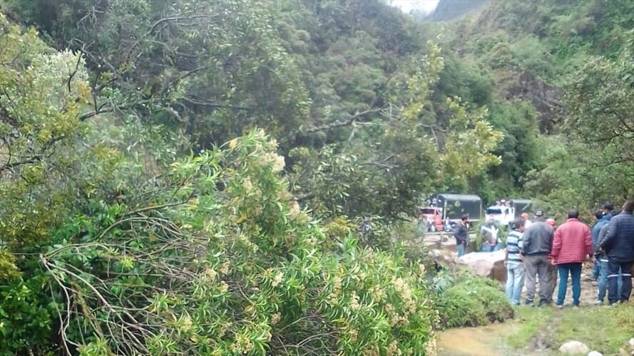 Por ahora no hay un tiempo estimado de apertura de la vía. Foto: Policía de Boyacá.
