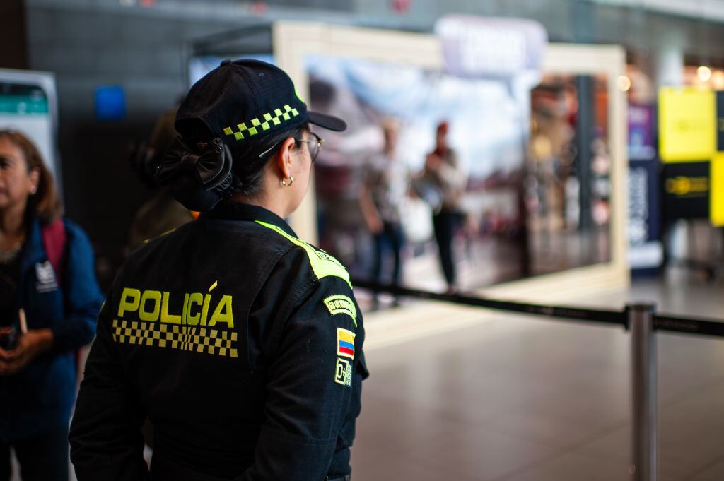 Mujer policía en el Aeropuerto (Getty Images)