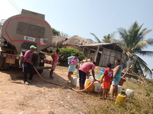 Con carrotanques atienden crisis por falta de agua en Córdoba. Foto: prensa Alcaldía San Antero.